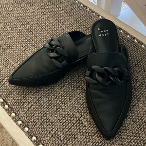 A New Day Black Chain Mules Sz 6.5